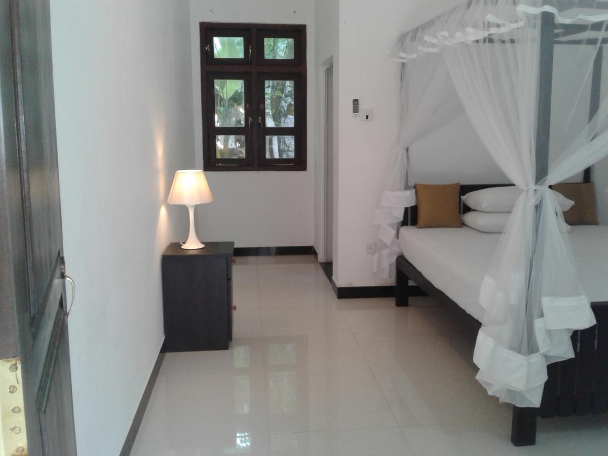 Apna Homestay Apartments Unawatuna Exterior foto